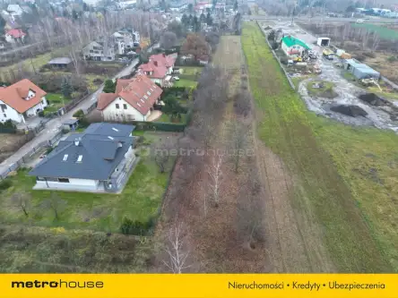 Dziekanów polski ,  Kolejowa   11