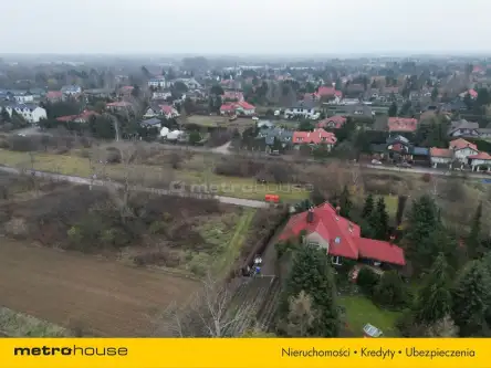 Dziekanów polski ,  Kolejowa   6