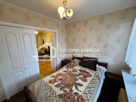 Gdynia ,  Śląska   8