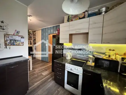 Gdynia ,  Perłowa   6