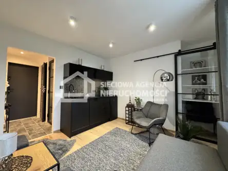 Gdynia ,  Polskiego Czerwonego Krzyża   2