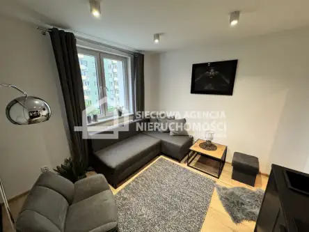 Gdynia ,  Polskiego Czerwonego Krzyża   6