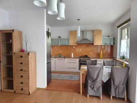 Warszawa ,  Wąwozowa   3