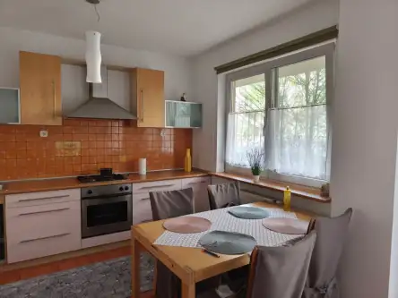 Warszawa ,  Wąwozowa   4