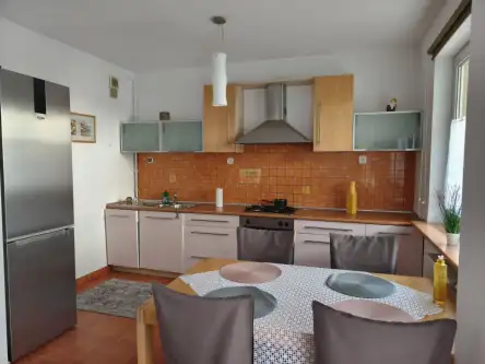 Warszawa ,  Wąwozowa   5