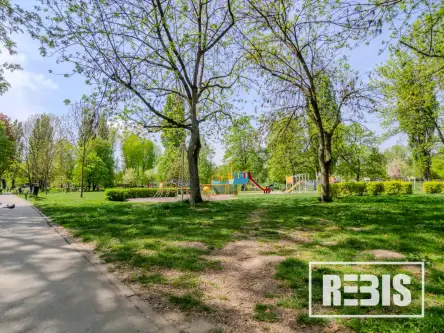 Kraków ,  Bohaterów Września   8