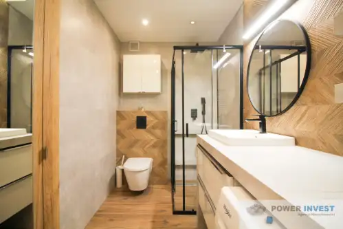 Kraków ,  Królowej Jadwigi   4