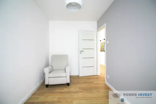 Kraków ,  Królowej Jadwigi   9