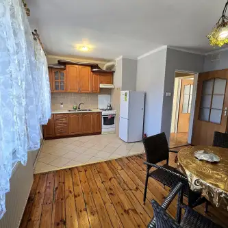 Giżycko ,  Batorego   3