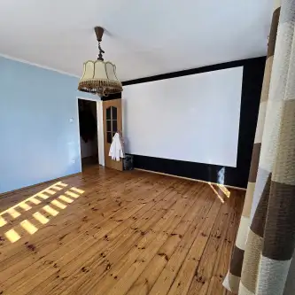 Giżycko ,  Batorego   5