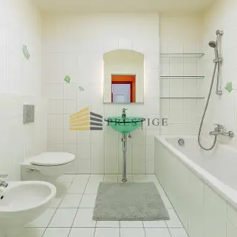 Warszawa ,  Syta   12