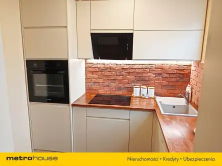 Ustka ,  Wróblewskiego   11