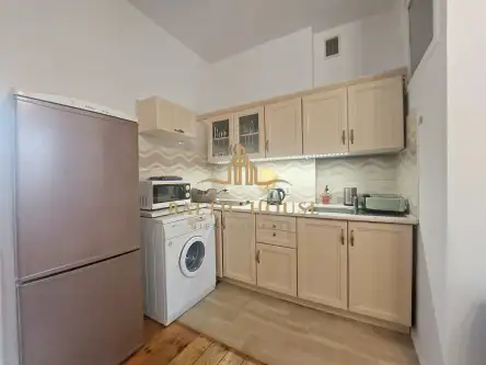 Gdynia ,  Świętojańska   7