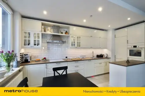 Warszawa ,  Kłobucka   12