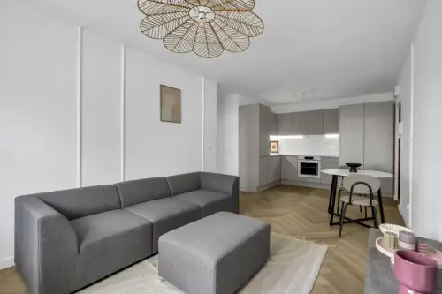 Warszawa ,  Leopolda Staffa   5