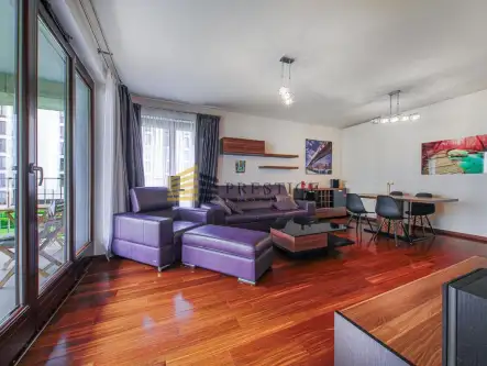 Warszawa ,  Pokorna   3