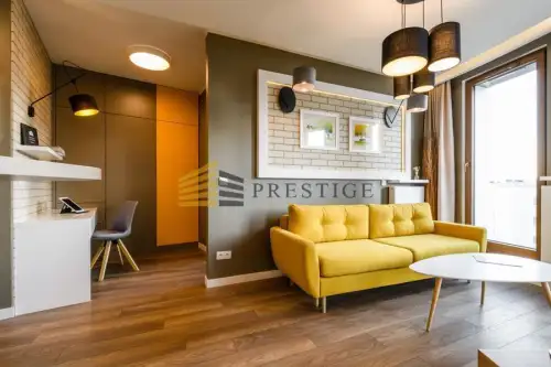 Warszawa ,  Dzielna   3