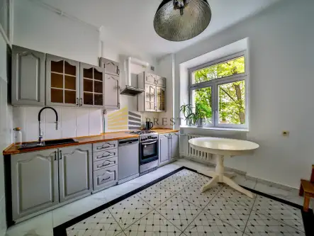 Warszawa ,  Oleandrów   6