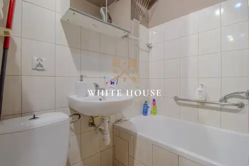 Kraków ,  os. Teatralne   7