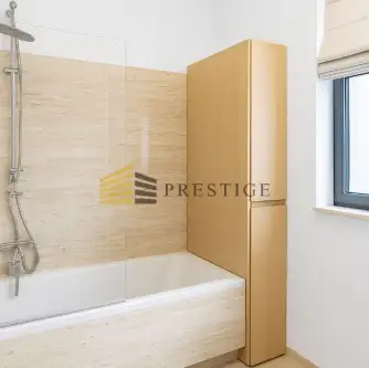 Warszawa ,  Jana Karola Chodkiewicza 7   7