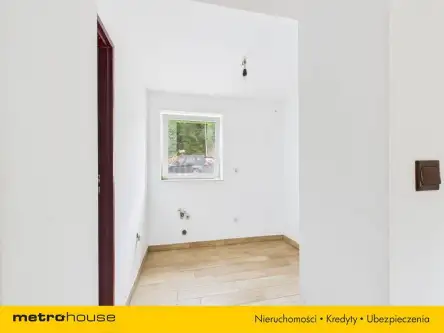 Radostów średni   15