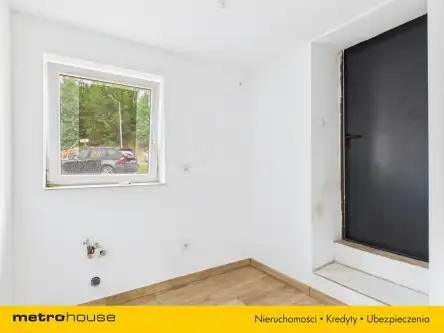 Radostów średni   4