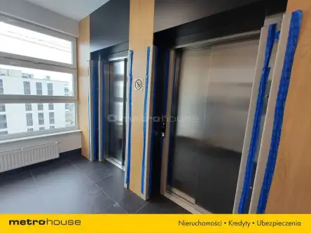 Katowice ,  Korfantego   19