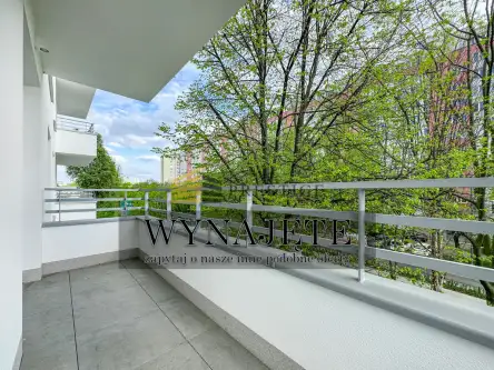 Warszawa ,  Lizbońska   7