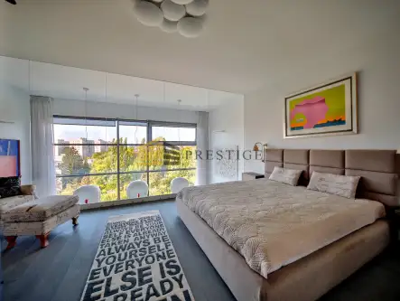 Warszawa ,  Jana Pawła Woronicza   11