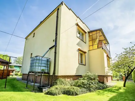 Jerzmanowa ,  Kwiatowa   9