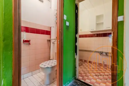 Warszawa ,  Makowska   12