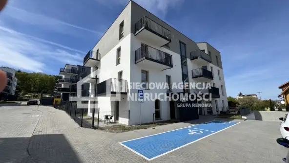 Rumia ,  Towarowa   14