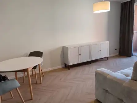 Oleśnica ,  Wojska Polskiego   4