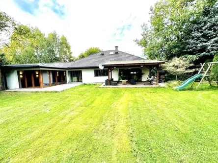 Łódź ,  Brzezińska   2