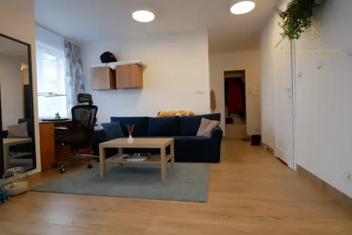 Rumia ,  Towarowa   4