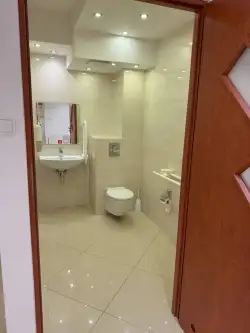 Warszawa ,  Aleja Komisji Edukacji Narodowej   8