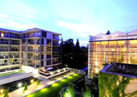 Warszawa ,  Biały Kamień   6