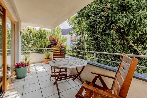  Warszawa   Hektarowa 