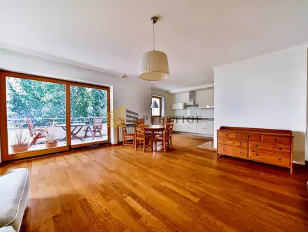 Warszawa ,  Hektarowa   2