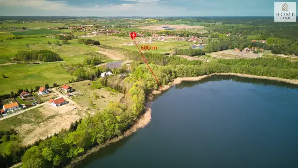 Sząbruk ,  Akacjowa   4