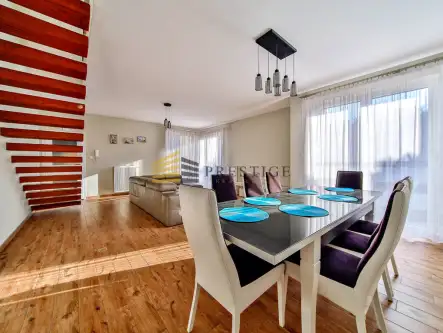 Warszawa ,  Wał Miedzeszyński   4