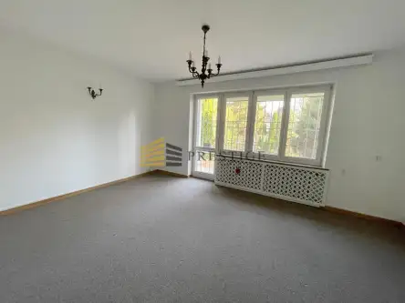 Warszawa ,  Skrzetuskiego   8