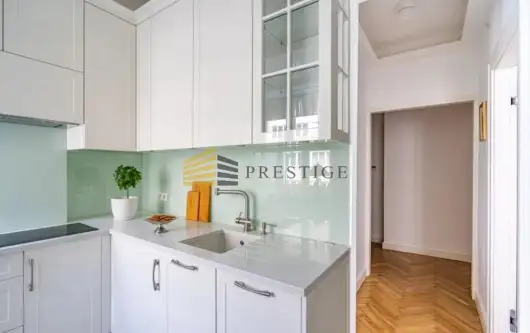 Warszawa ,  Wiejska   14