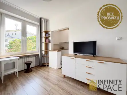 Warszawa ,  Aleja Wyzwolenia   3