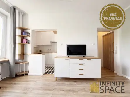 Warszawa ,  Aleja Wyzwolenia   5