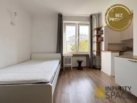 Warszawa ,  Aleja Wyzwolenia   7