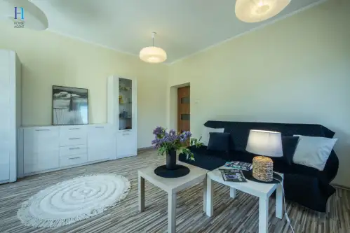 Łódź ,  Źródłowa   2