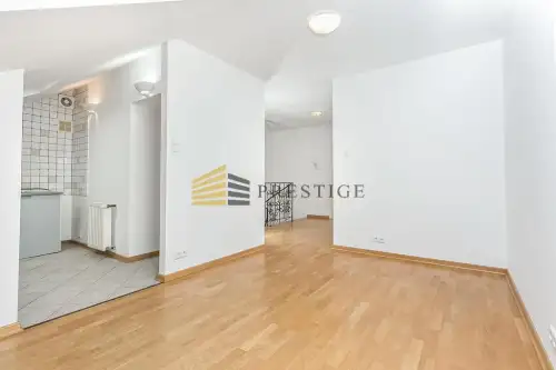 Warszawa ,  Nowoursynowska   12