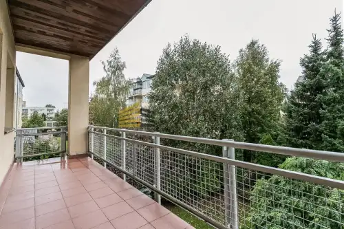 Warszawa ,  Nowoursynowska   7