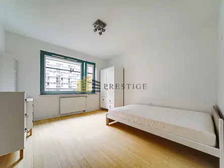 Warszawa ,  Grzybowska   10